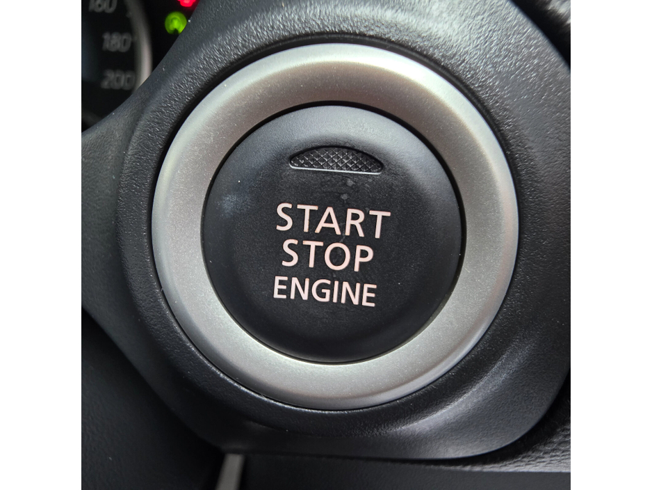 Mitsubishi Mirage — thumbnail 14