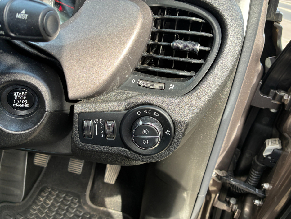 2017 Fiat 500X 1.6L Diesel For Sale Images