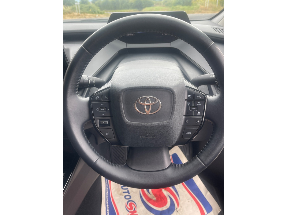 2023 Toyota Prius 2L Petrol Hybrid For Sale Images