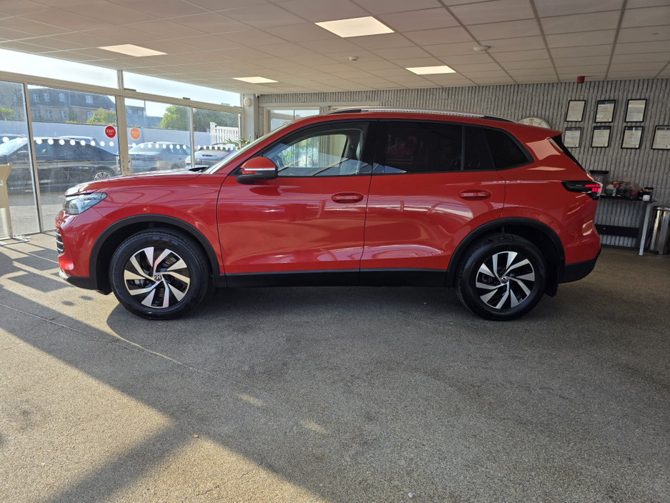 2024 Volkswagen Tiguan 2L Diesel For Sale Images