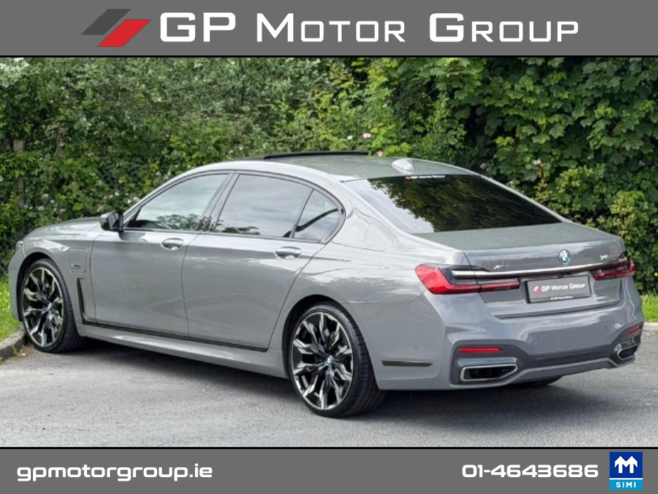 2021 BMW 7 Series 3L Petrol Plug-in Hybrid For Sale Images