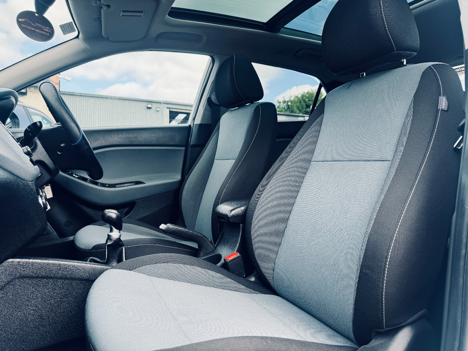2017 Hyundai i20 1.2L Petrol For Sale Images