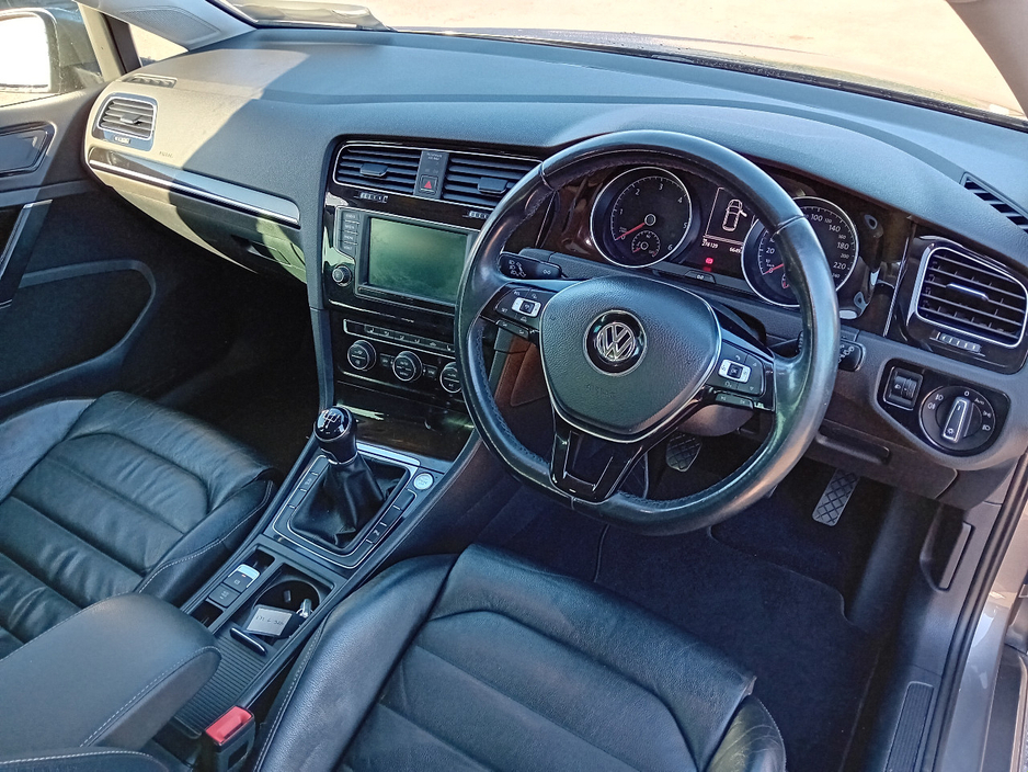 2017 Volkswagen Golf 1.6L Diesel For Sale Images