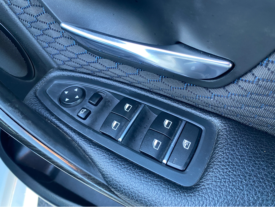 2018 BMW 3 Series 2L Diesel For Sale Images