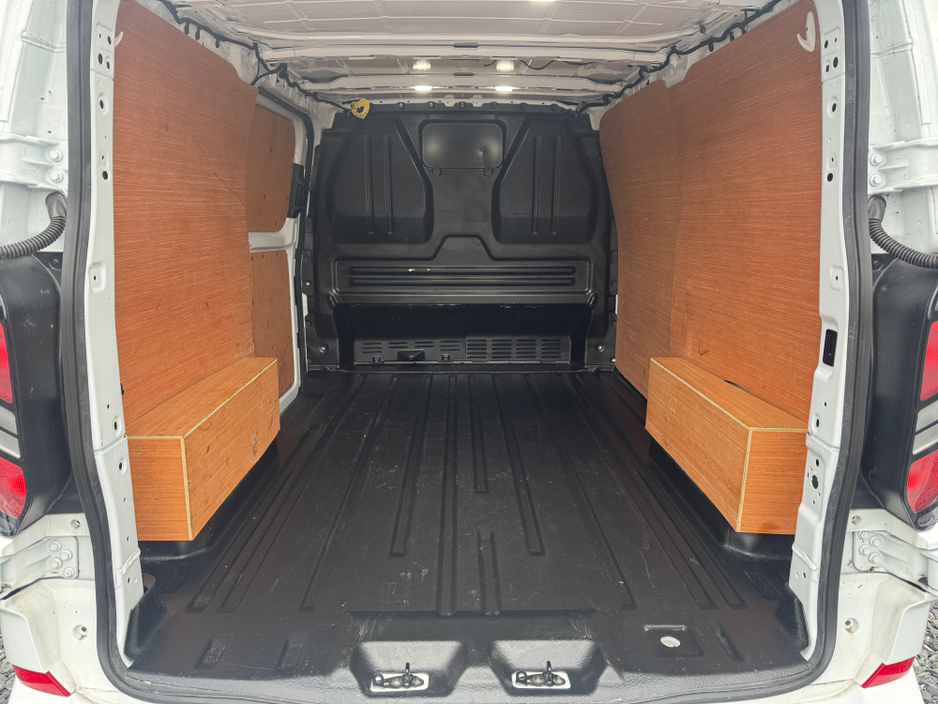 2025 Ford Transit Custom 2L Diesel For Sale Images