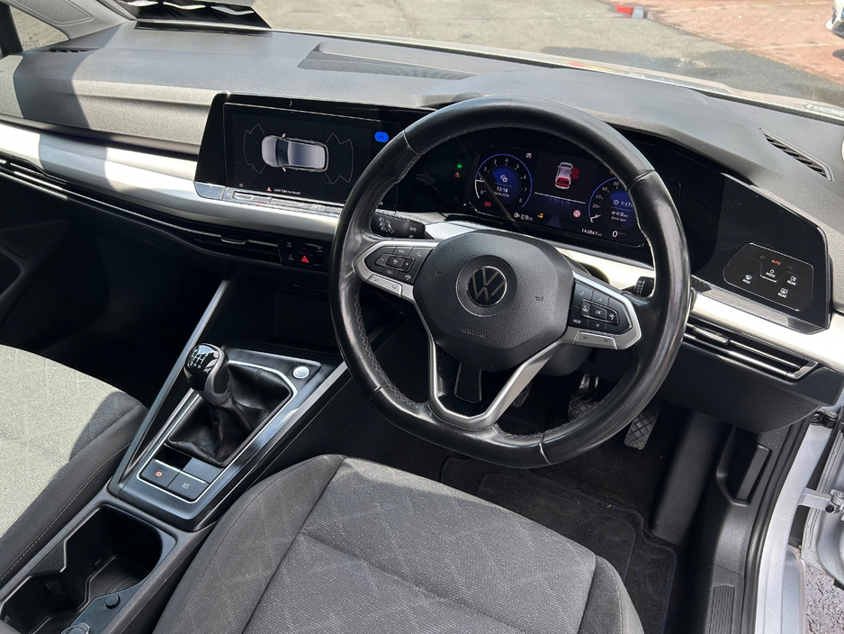 2022 Volkswagen Golf 1.5L Petrol For Sale Images