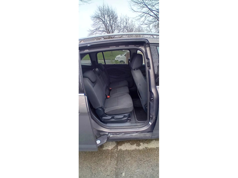 Ford C-Max GRAND C MAX TITANIUM EDITION 2.0 TDCI 115PS — thumbnail 4