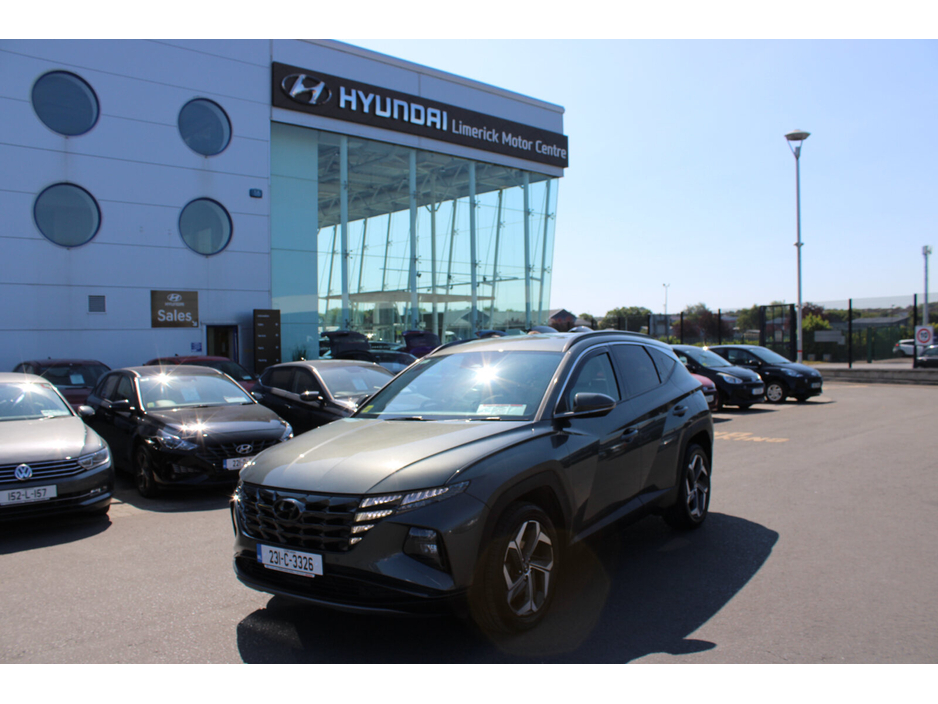 Hyundai Tucson 2WD Executive Plus HEV STG Auto