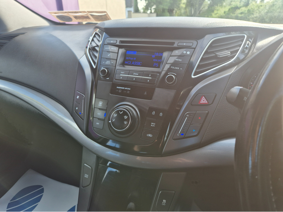 2015 Hyundai i40 1.7L Diesel For Sale Images
