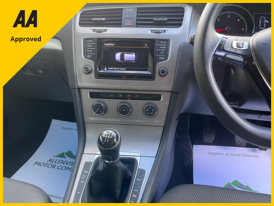 2015 Volkswagen Golf 1.6L Diesel For Sale Images