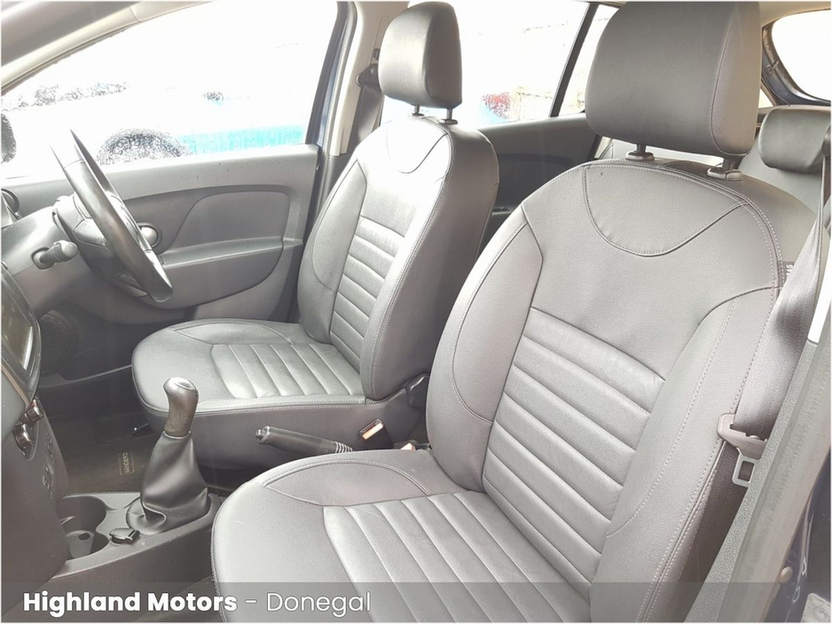 2019 Dacia Sandero Stepway under 1.0L Petrol For Sale Images