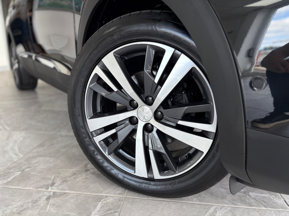 2023 Peugeot 5008 1.5L Diesel For Sale Images