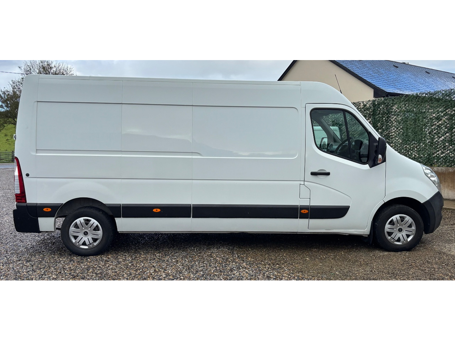 2017 Opel Movano 2.3L Diesel For Sale Images