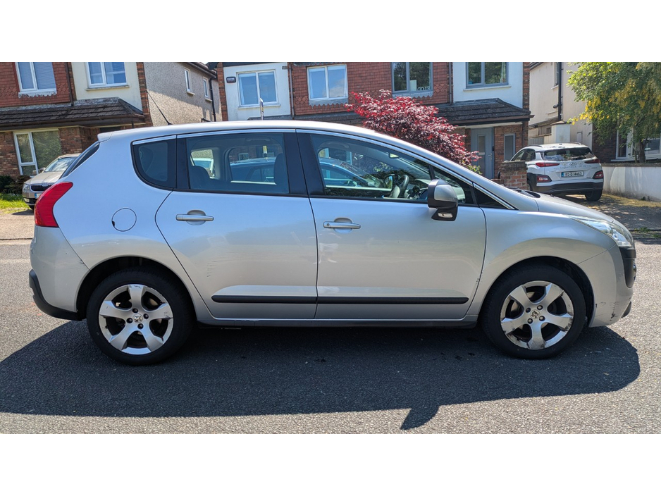 Peugeot 3008 ACTIVE 1.6 HDI ECOMATIQUE STT — thumbnail 4