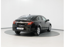 VAUXHALL Insignia 2017