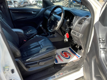 2015 Isuzu D-MAX 2.5L Diesel For Sale Images