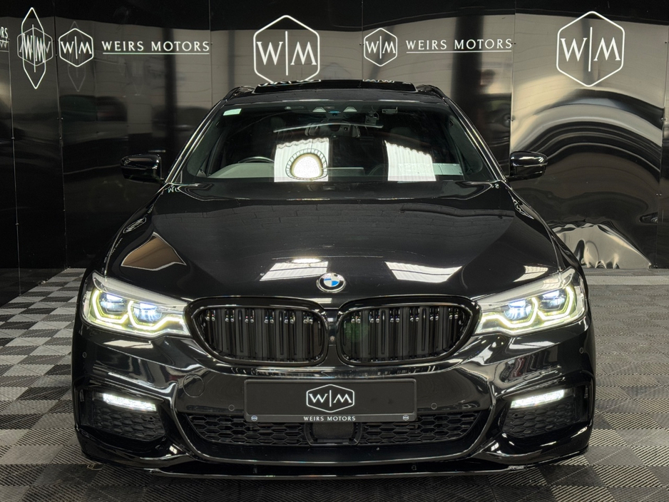 BMW 5 Series M-Sport Pro *Panoramic Sunroof* — thumbnail 4