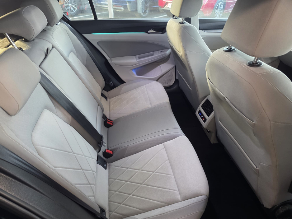 2021 Volkswagen Golf 1.5L Petrol For Sale Images