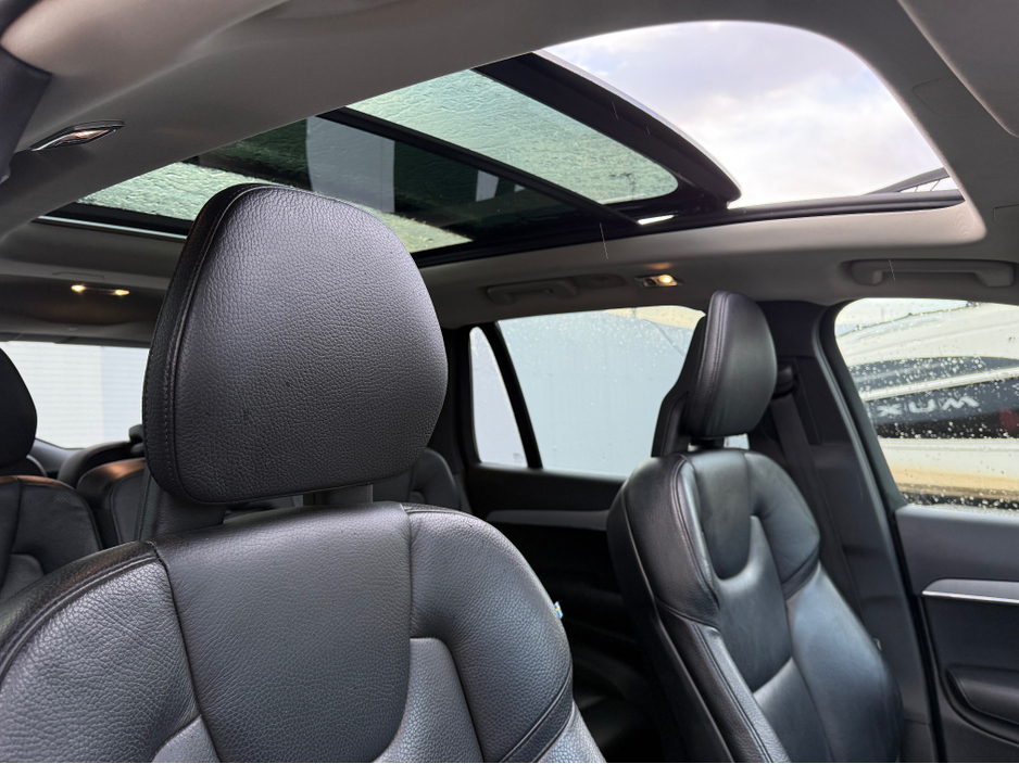 2021 Volvo XC90 2L Diesel For Sale Images