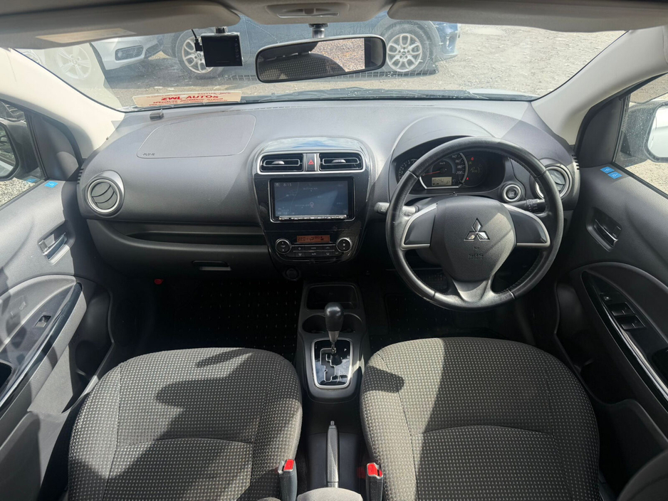 Mitsubishi Mirage — thumbnail 16