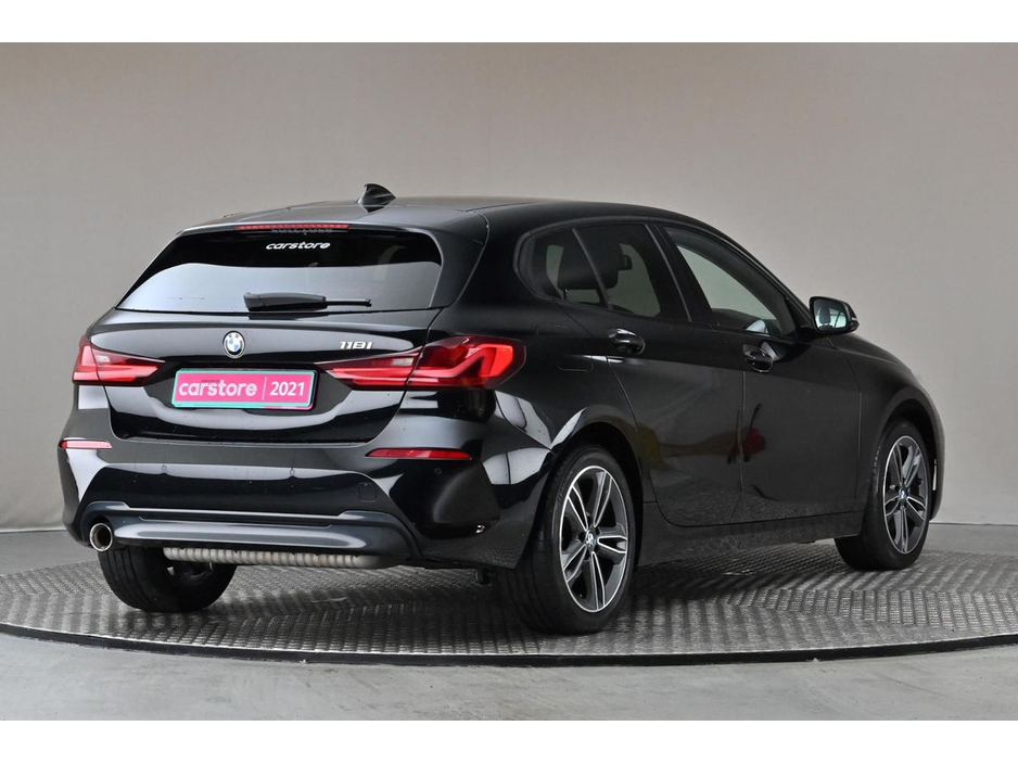 BMW 1 Series 118I SE SPORT *HALF LEATHER SPORT SEATS* — thumbnail 9