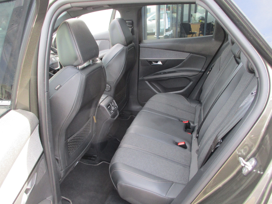 2020 Peugeot 3008 1.5L Diesel For Sale Images