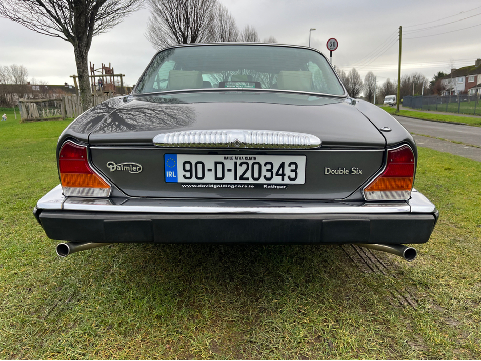 1990 Daimler Double Six 5.3L Petrol For Sale Images