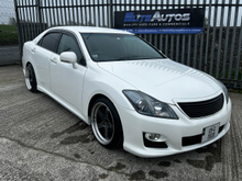 2009 Toyota Crown