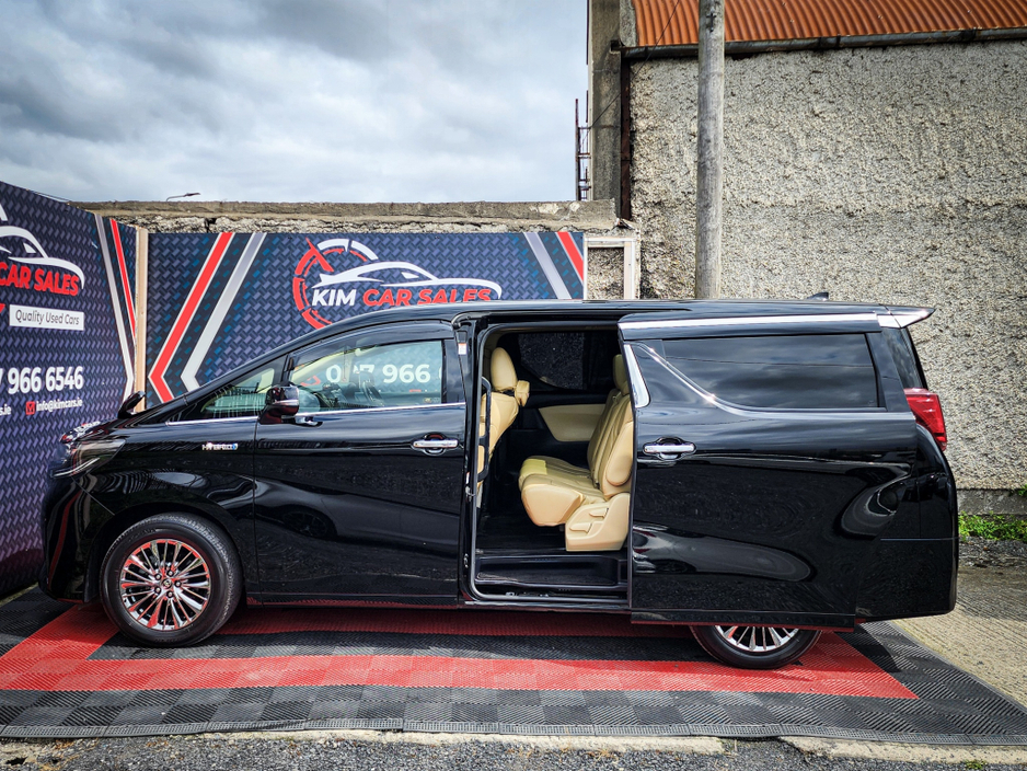 2020 Toyota Alphard 2.5L Petrol For Sale Images