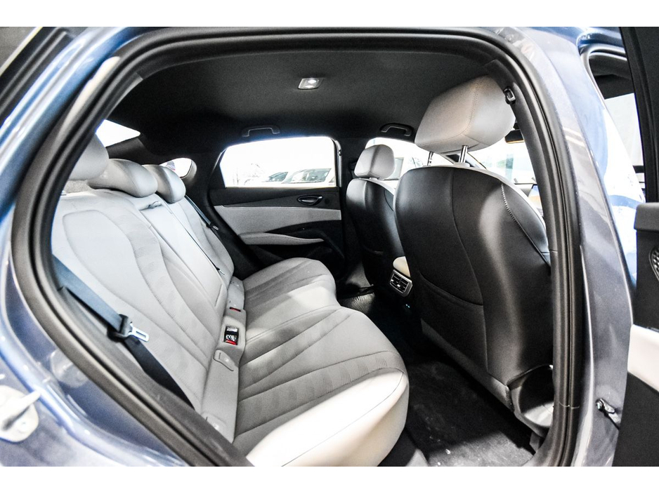 BYD Seal 6 Boost Plug in Hybrid Saloon — thumbnail 10