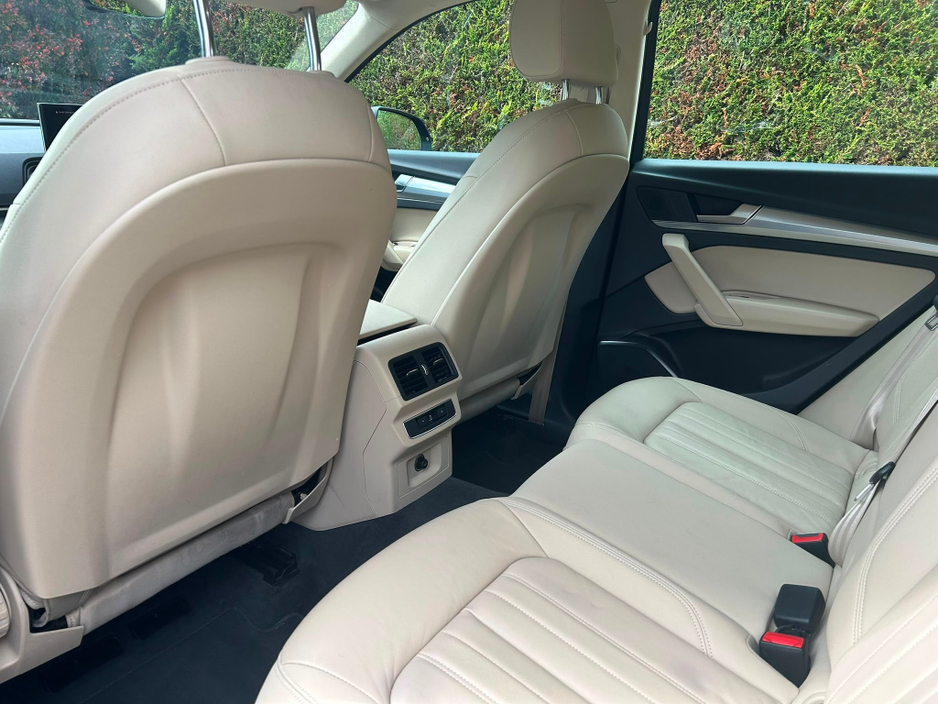 2022 Audi Q5 2L Diesel For Sale Images