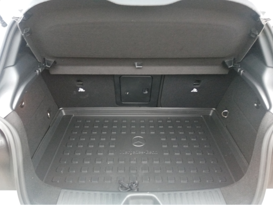 2014 Mercedes-Benz A Class 1.6L Petrol For Sale Images