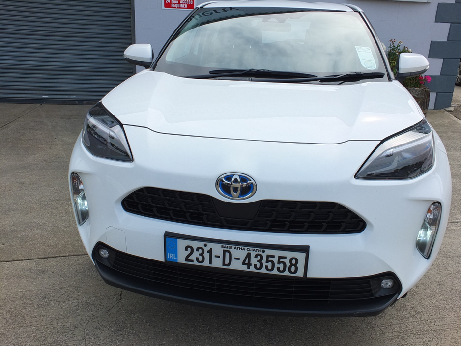 2023 Toyota Yaris Cross 1.5L Petrol Hybrid For Sale Images