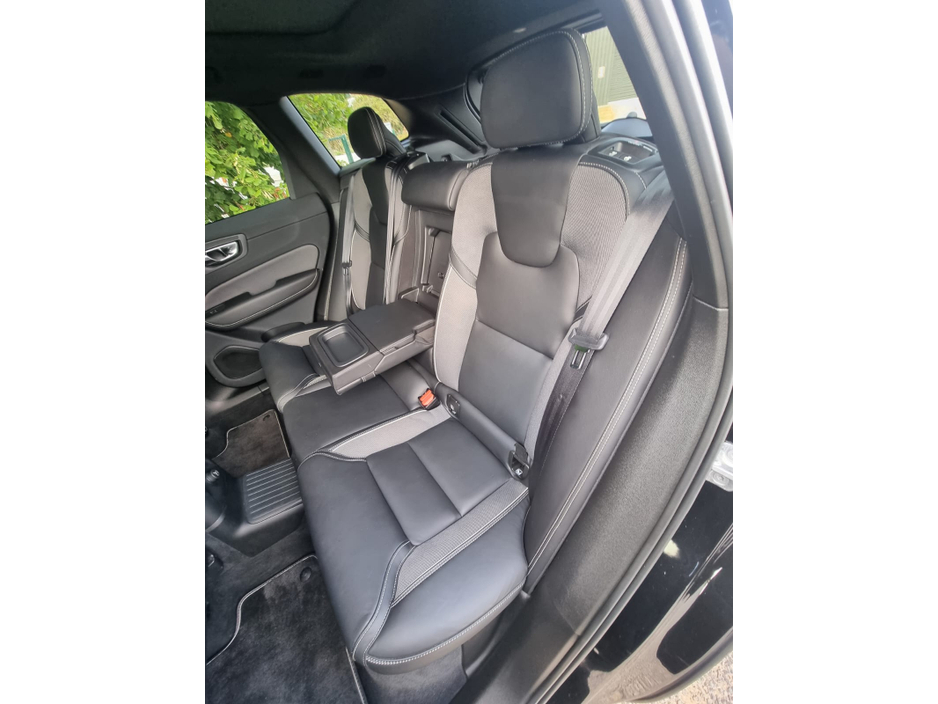 2020 Volvo XC60 2L Petrol Plug-in Hybrid For Sale Images
