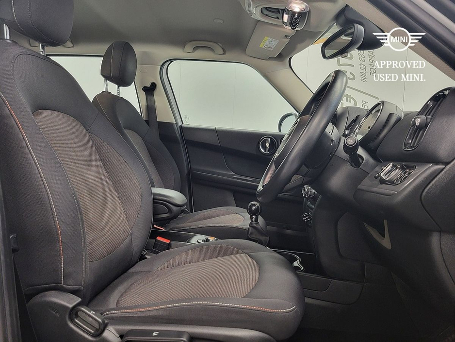 2017 MINI Countryman 2L Diesel For Sale Images