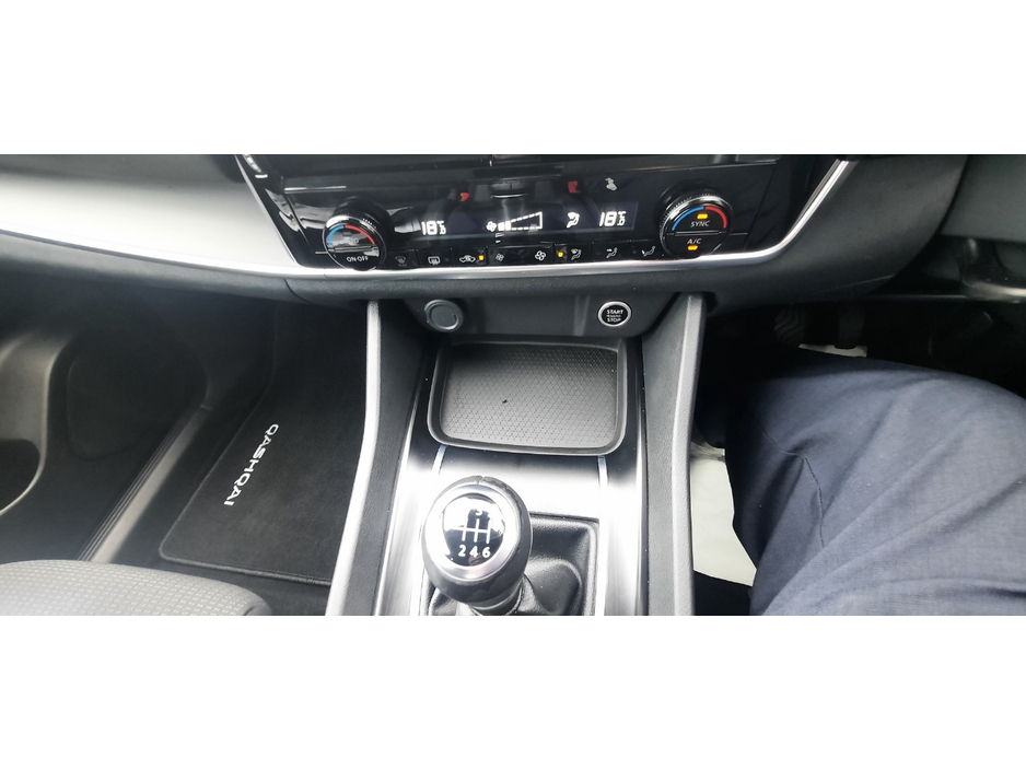 Nissan Qashqai QQ 1.3 HYB SV **24 MONTH AA WARRANTY AVAILABLE** — thumbnail 19