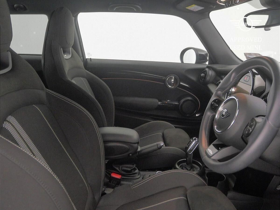 2023 MINI Hatch 1.5L Petrol For Sale Images