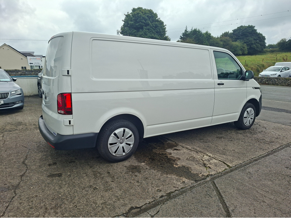 2022 Volkswagen Transporter 2L Diesel For Sale Images