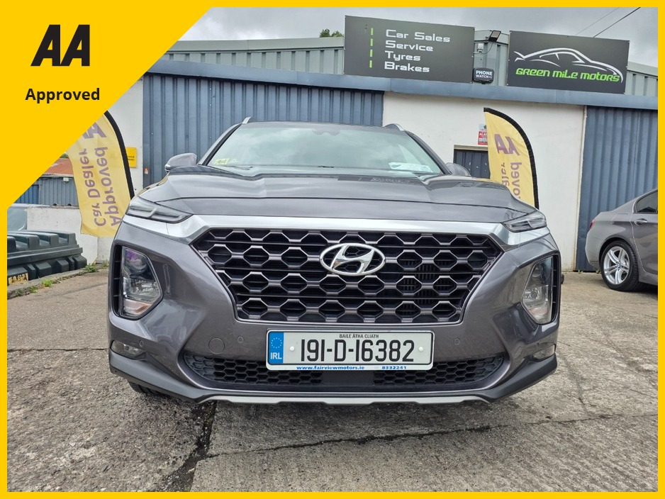 2019 Hyundai Santa Fe 2.2L Diesel For Sale Images