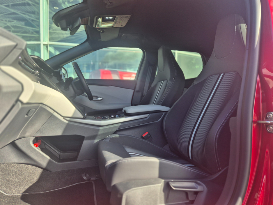2025 Ford Capri 0L Electric For Sale Images