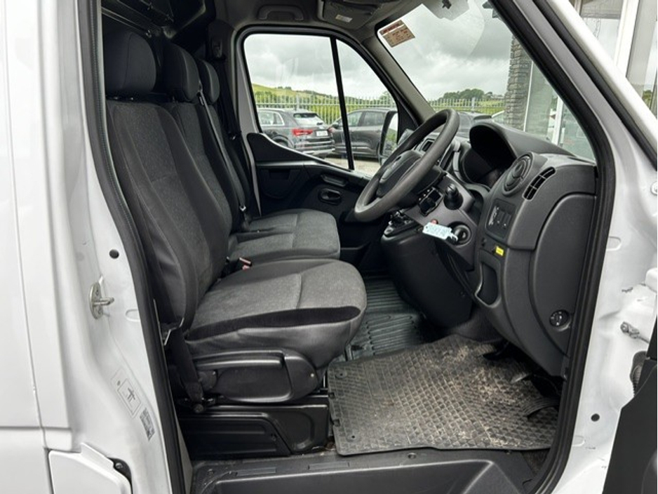 2019 Opel Movano 2.3L Diesel For Sale Images