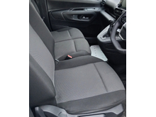 2023 Peugeot Partner 1.5L Diesel For Sale Images