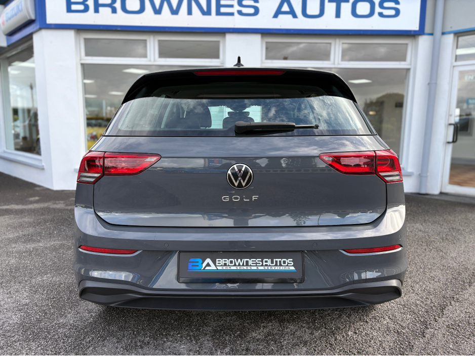 2021 Volkswagen Golf 1L Petrol For Sale Images