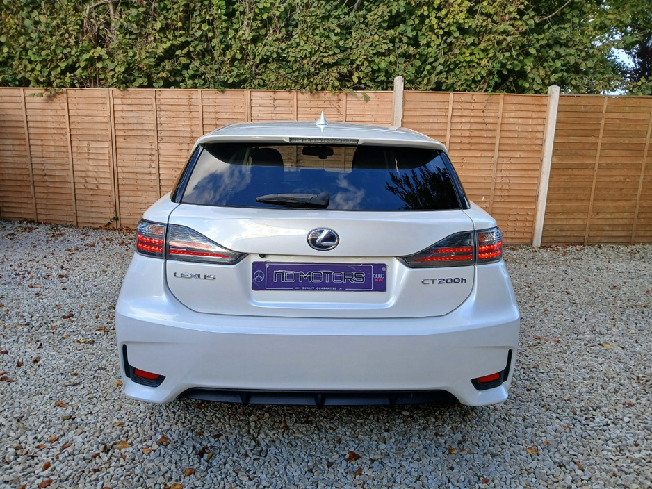 2016 Lexus CT 200 h 1.8L Petrol Hybrid For Sale Images