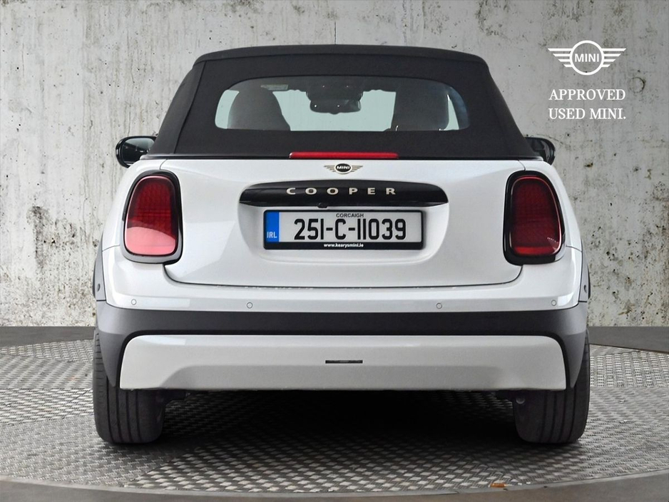 2025 MINI Hatch 2.0L Petrol For Sale Images