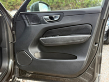 2022 Volvo XC60 2L Diesel For Sale Images