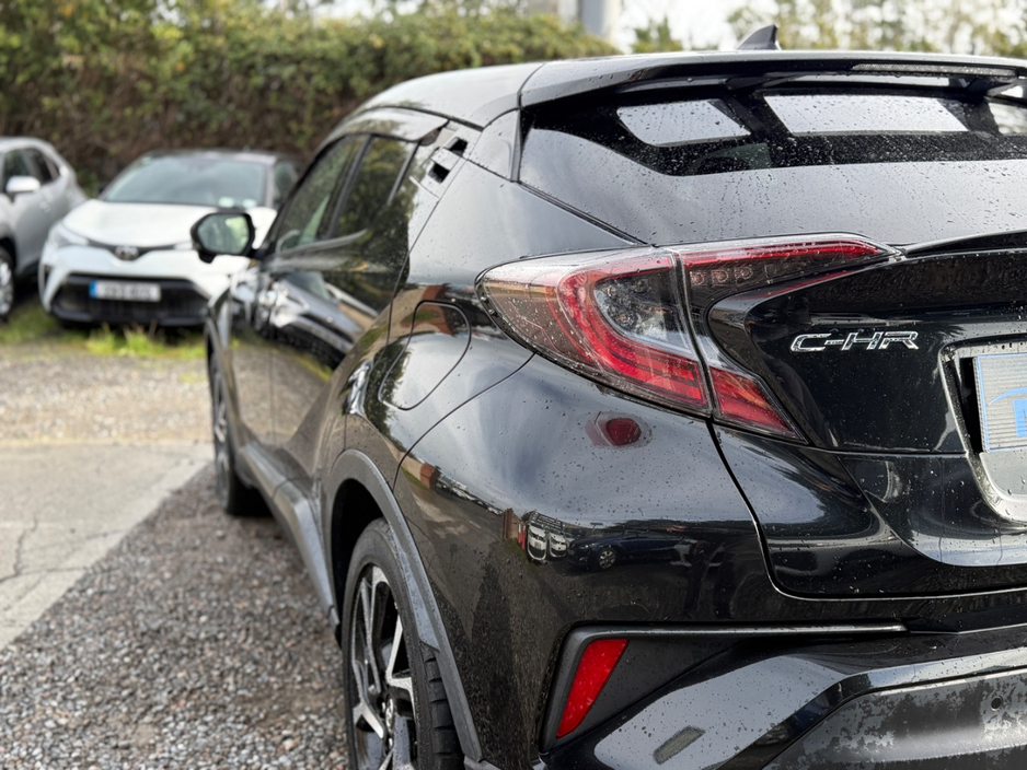 2018 Toyota C-HR 1.8L Petrol Hybrid For Sale Images