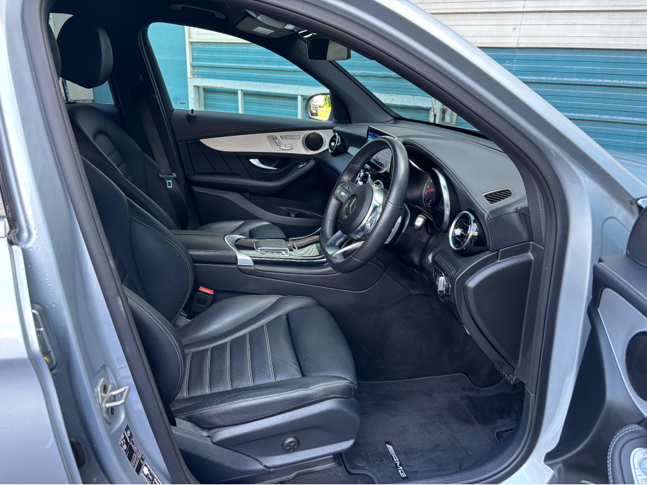 2022 Mercedes-Benz GLC Class 2.0L Diesel For Sale Images