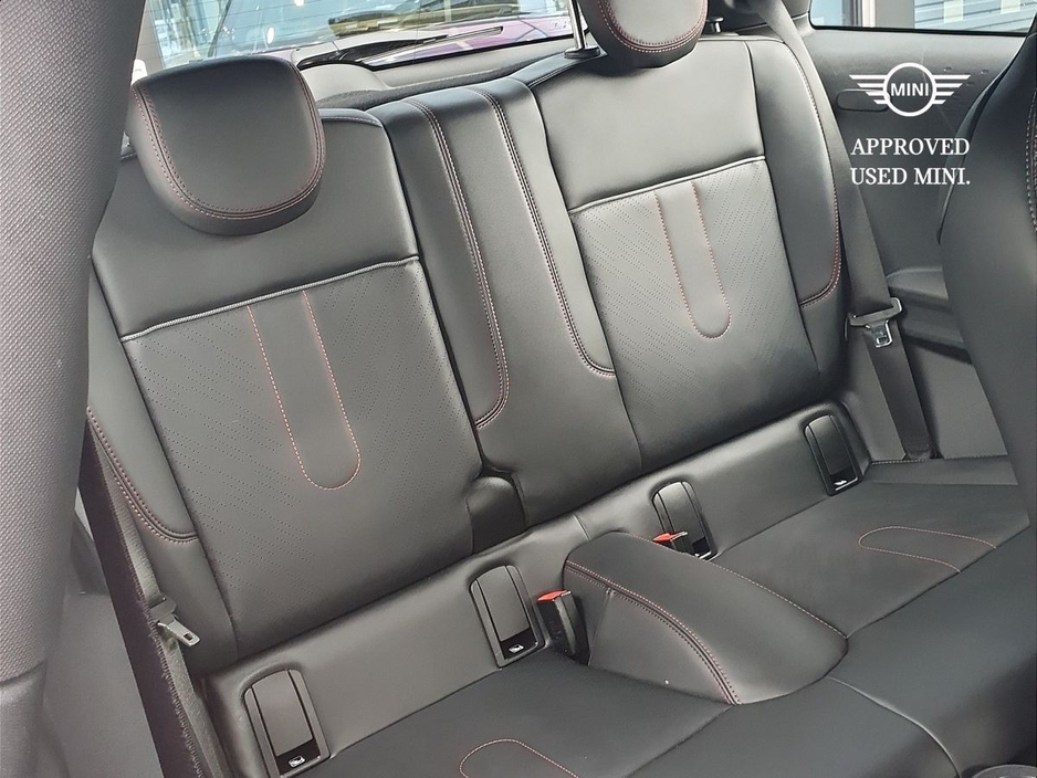 2024 MINI Hatch 2L Petrol For Sale Images