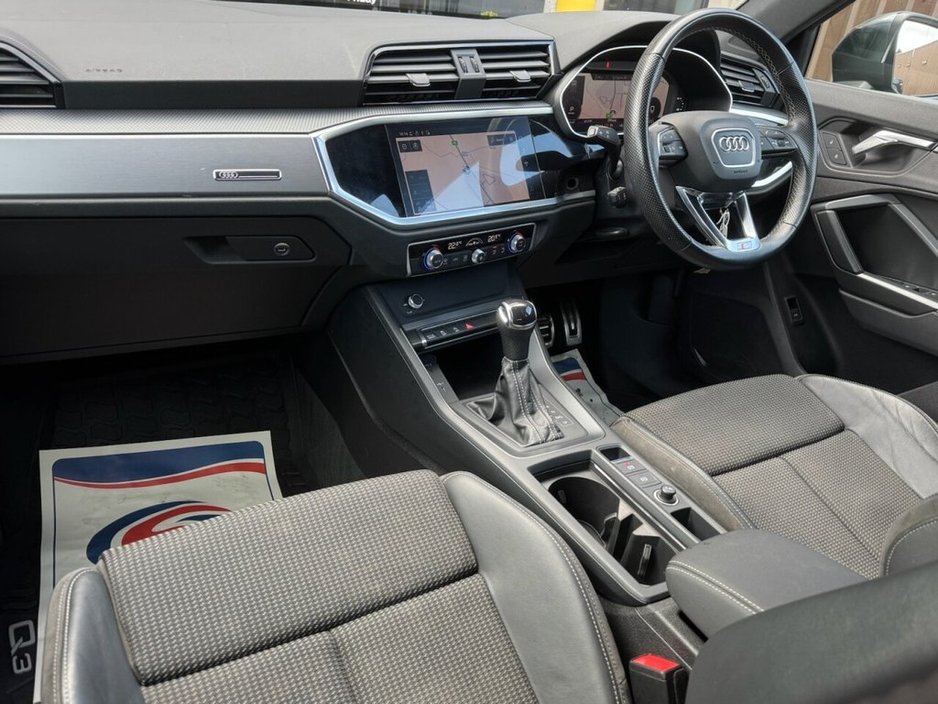 2022 Audi Q3 2L Diesel For Sale Images